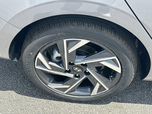 new 2025 Hyundai Elantra car, priced at $24,391