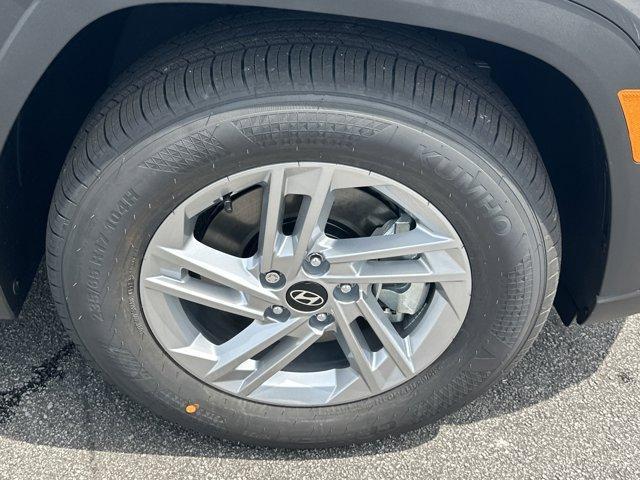 new 2025 Hyundai Tucson car, priced at $30,037