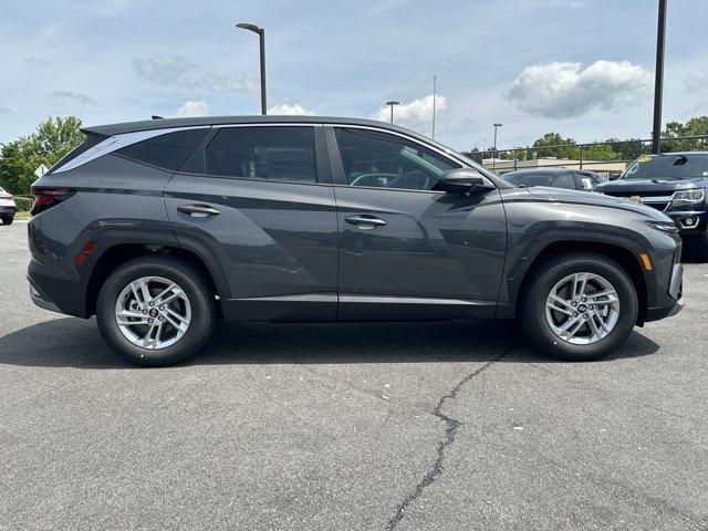new 2025 Hyundai Tucson car, priced at $30,037