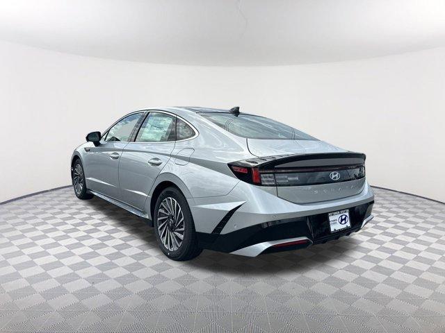 new 2025 Hyundai Sonata Hybrid car, priced at $38,915