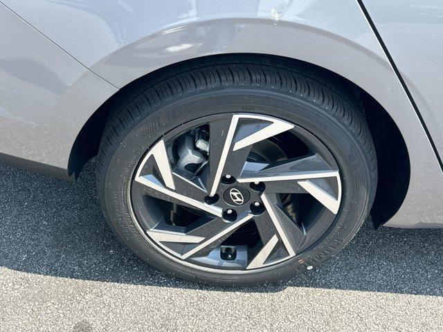 new 2025 Hyundai Elantra car, priced at $24,376