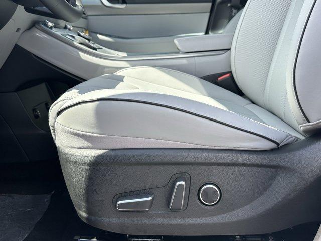 new 2025 Hyundai Palisade car, priced at $41,714