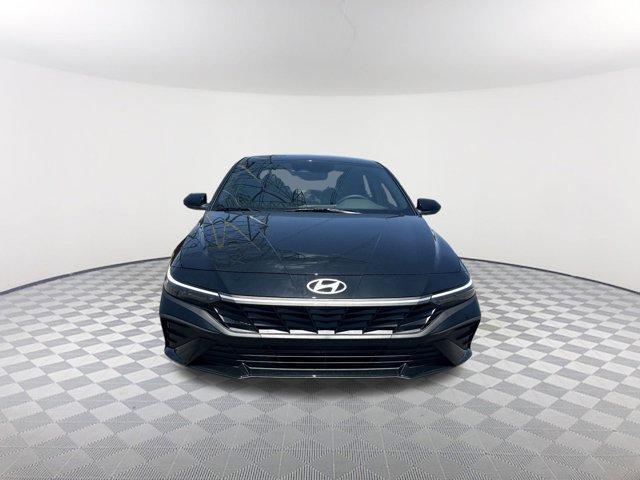 new 2025 Hyundai Elantra car, priced at $24,376