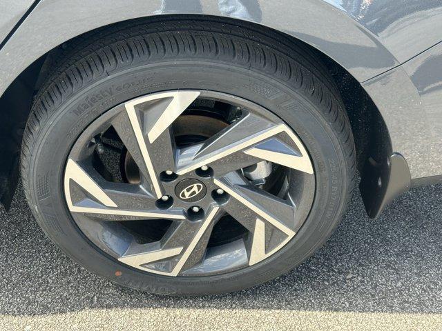 new 2025 Hyundai Elantra car, priced at $24,467