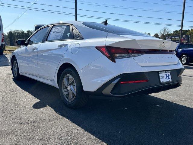 new 2025 Hyundai Elantra car, priced at $23,624