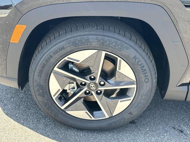 new 2025 Hyundai Tucson car, priced at $31,832