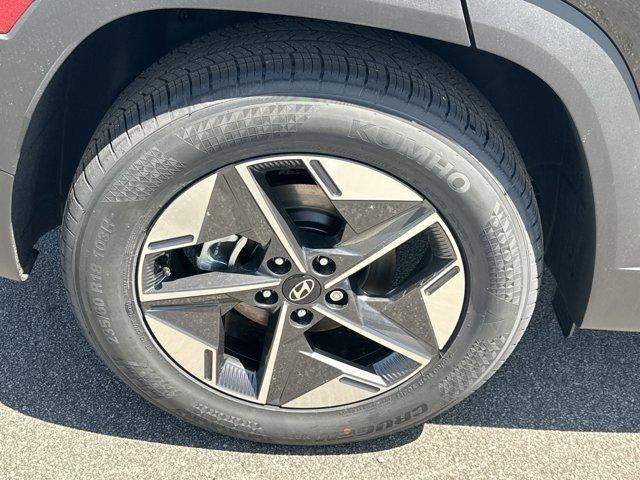 new 2025 Hyundai Tucson car, priced at $31,832