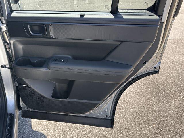 new 2025 Hyundai SANTA FE HEV car, priced at $49,076