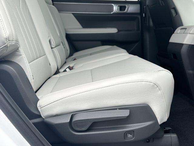 new 2025 Hyundai Santa Fe car, priced at $38,418