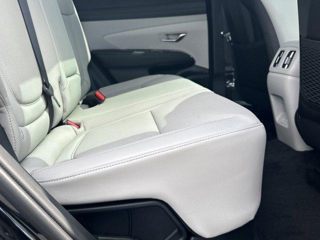 new 2025 Hyundai TUCSON Hybrid car, priced at $42,506
