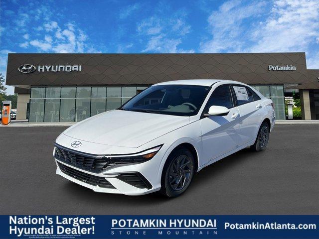 new 2024 Hyundai Elantra car, priced at $23,886