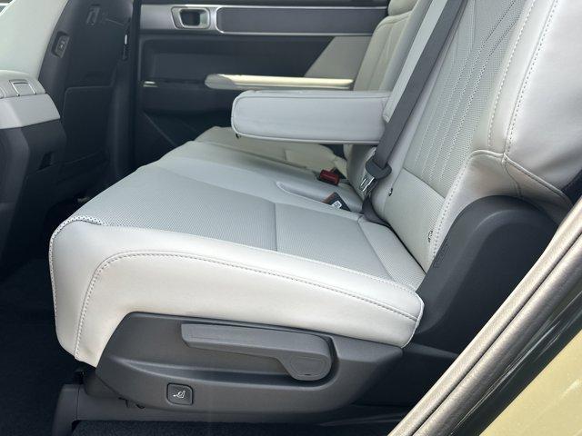 new 2025 Hyundai SANTA FE HEV car, priced at $37,320