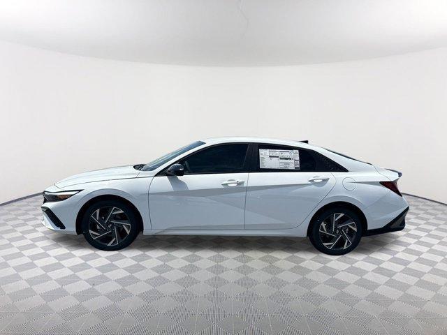 new 2025 Hyundai Elantra car, priced at $24,879