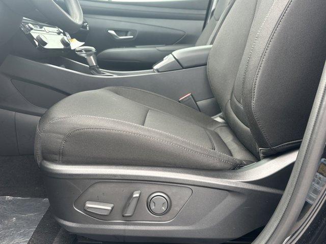 new 2025 Hyundai Tucson car, priced at $32,078