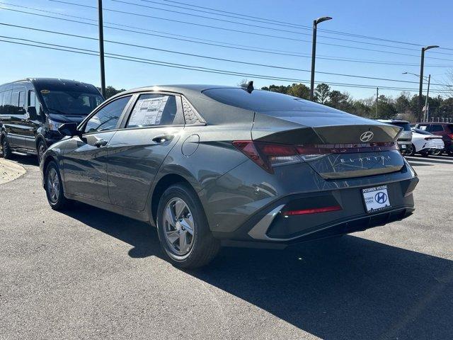 new 2025 Hyundai Elantra car, priced at $23,166