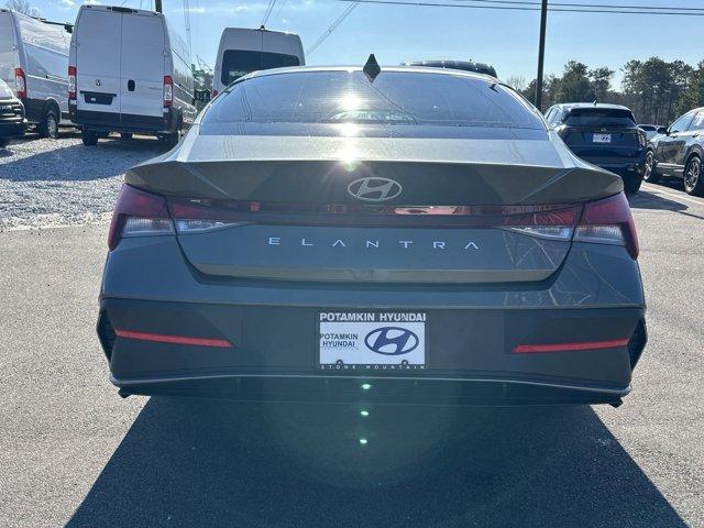 new 2025 Hyundai Elantra car, priced at $23,166