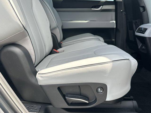 new 2025 Hyundai Palisade car, priced at $41,054