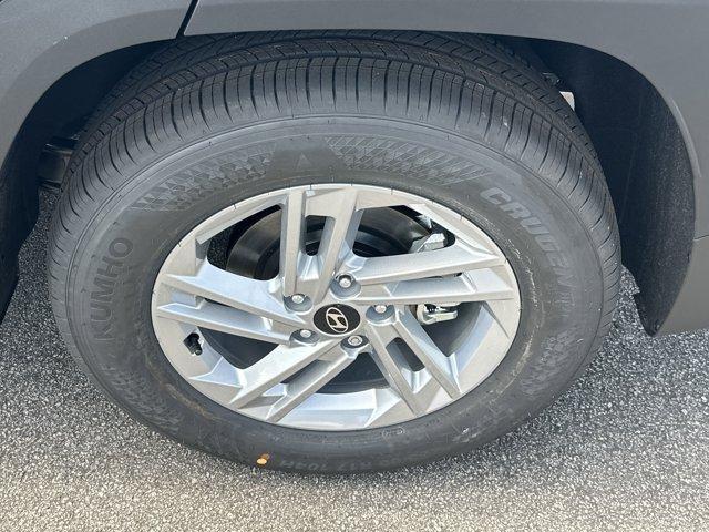 new 2025 Hyundai Tucson car, priced at $29,988
