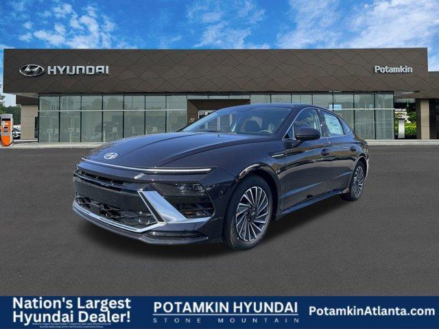 new 2025 Hyundai Sonata Hybrid car, priced at $30,875