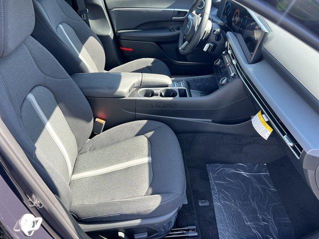 new 2025 Hyundai Sonata Hybrid car, priced at $30,875