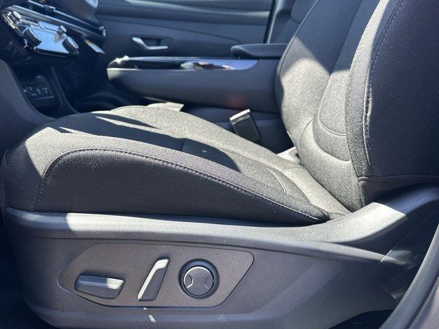 new 2025 Hyundai TUCSON Hybrid car, priced at $34,793