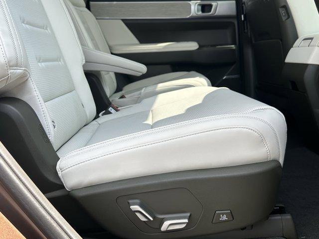 new 2025 Hyundai SANTA FE HEV car, priced at $50,179