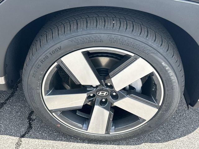 new 2025 Hyundai Santa Fe car, priced at $44,413