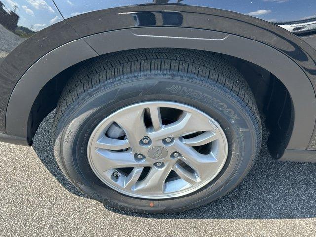 new 2025 Hyundai Venue car, priced at $22,320