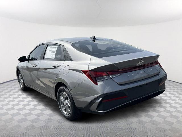 new 2024 Hyundai Elantra car, priced at $22,431