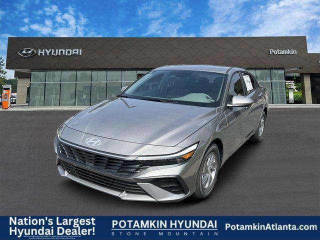 new 2024 Hyundai Elantra car, priced at $22,431