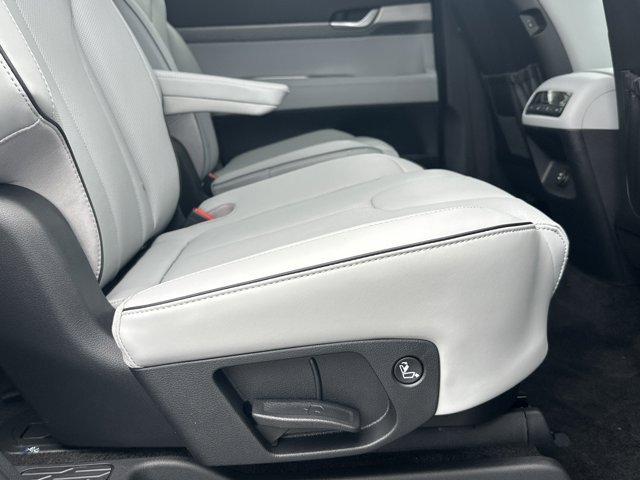 new 2025 Hyundai Palisade car, priced at $41,114