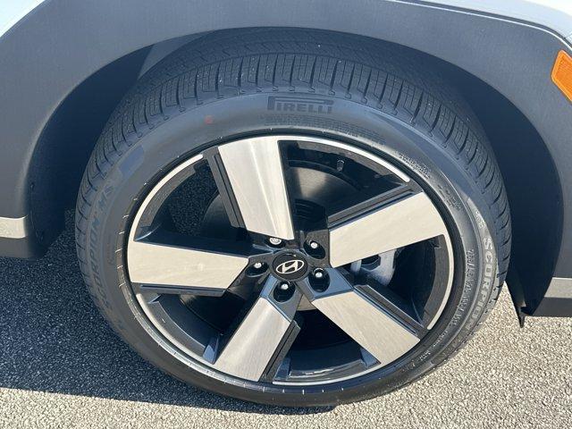 new 2025 Hyundai SANTA FE HEV car, priced at $46,732