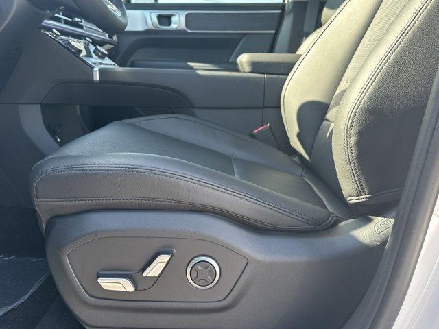 new 2025 Hyundai SANTA FE HEV car, priced at $46,732