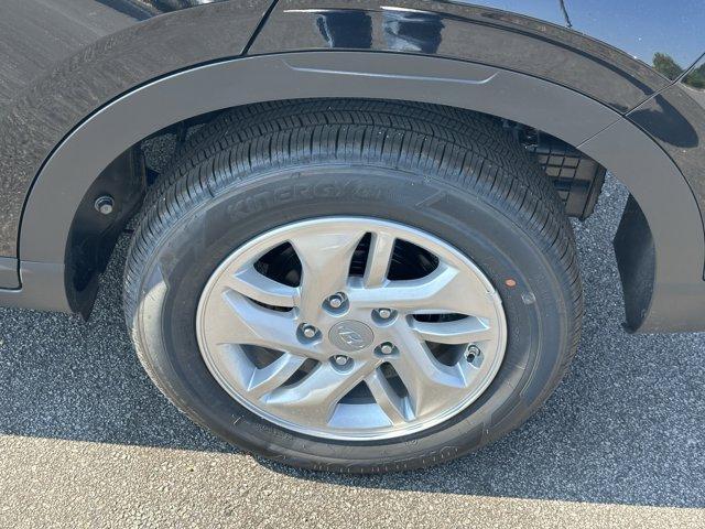 new 2025 Hyundai Venue car, priced at $22,315