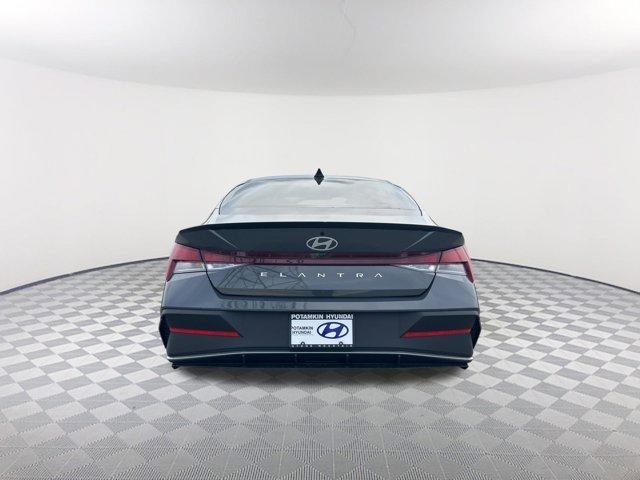 new 2025 Hyundai Elantra car, priced at $24,422