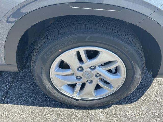 new 2025 Hyundai Venue car, priced at $22,320