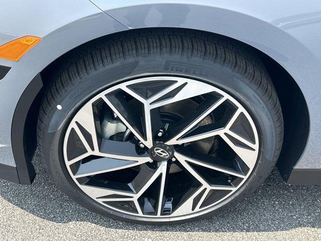 new 2025 Hyundai IONIQ 6 car, priced at $47,103