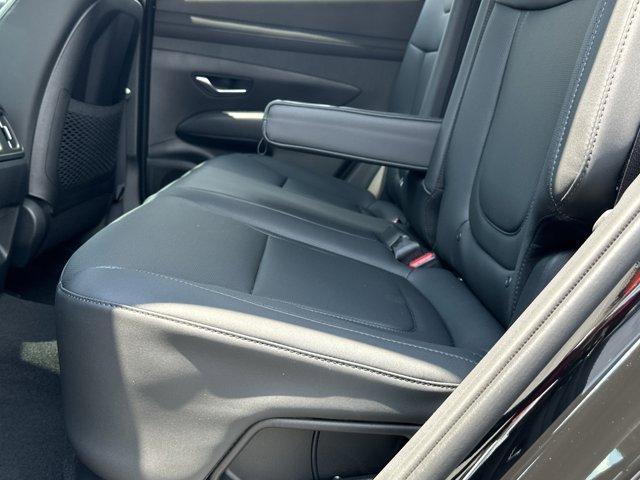 new 2025 Hyundai TUCSON Hybrid car, priced at $37,903
