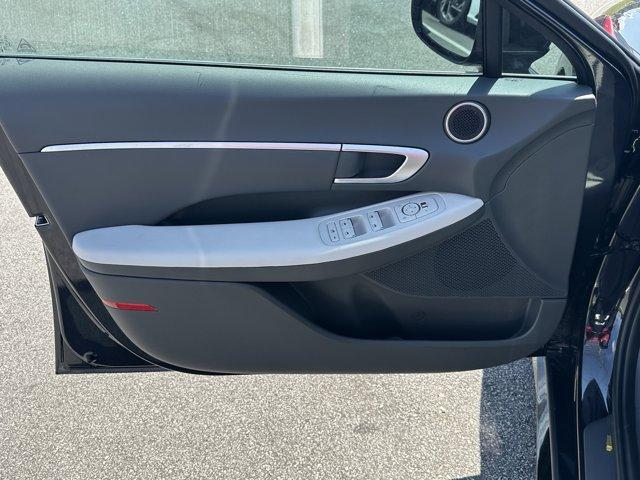 new 2025 Hyundai Sonata car, priced at $28,892