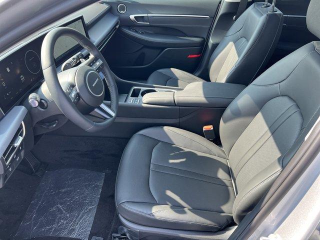 new 2025 Hyundai Sonata Hybrid car, priced at $36,990