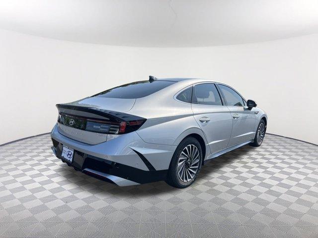 new 2025 Hyundai Sonata Hybrid car, priced at $36,990