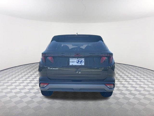 new 2025 Hyundai Tucson car, priced at $31,877