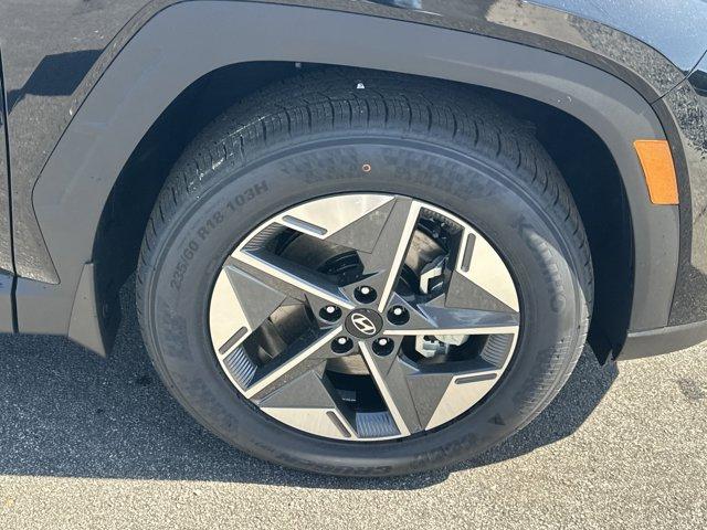 new 2025 Hyundai Tucson car, priced at $31,877