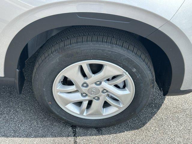 new 2025 Hyundai Venue car, priced at $22,385