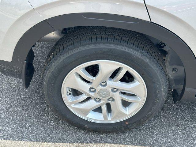 new 2025 Hyundai Venue car, priced at $22,385