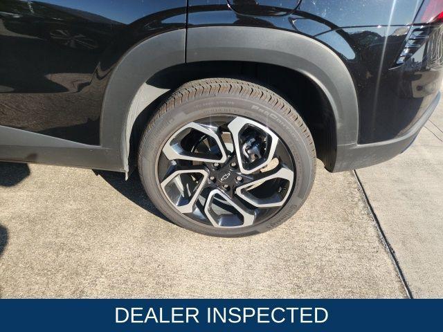 used 2025 Chevrolet Trax car, priced at $23,997