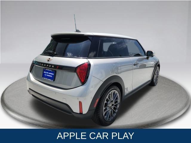 used 2025 MINI Hardtop car, priced at $29,900