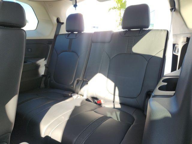 used 2025 Honda Pilot car, priced at $39,999