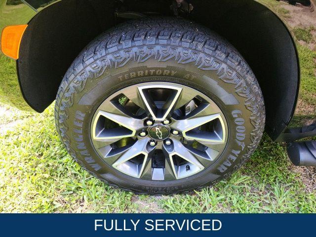 used 2024 Chevrolet Tahoe car, priced at $65,400