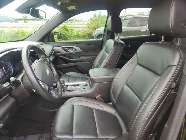 used 2023 Chevrolet Traverse car, priced at $29,900